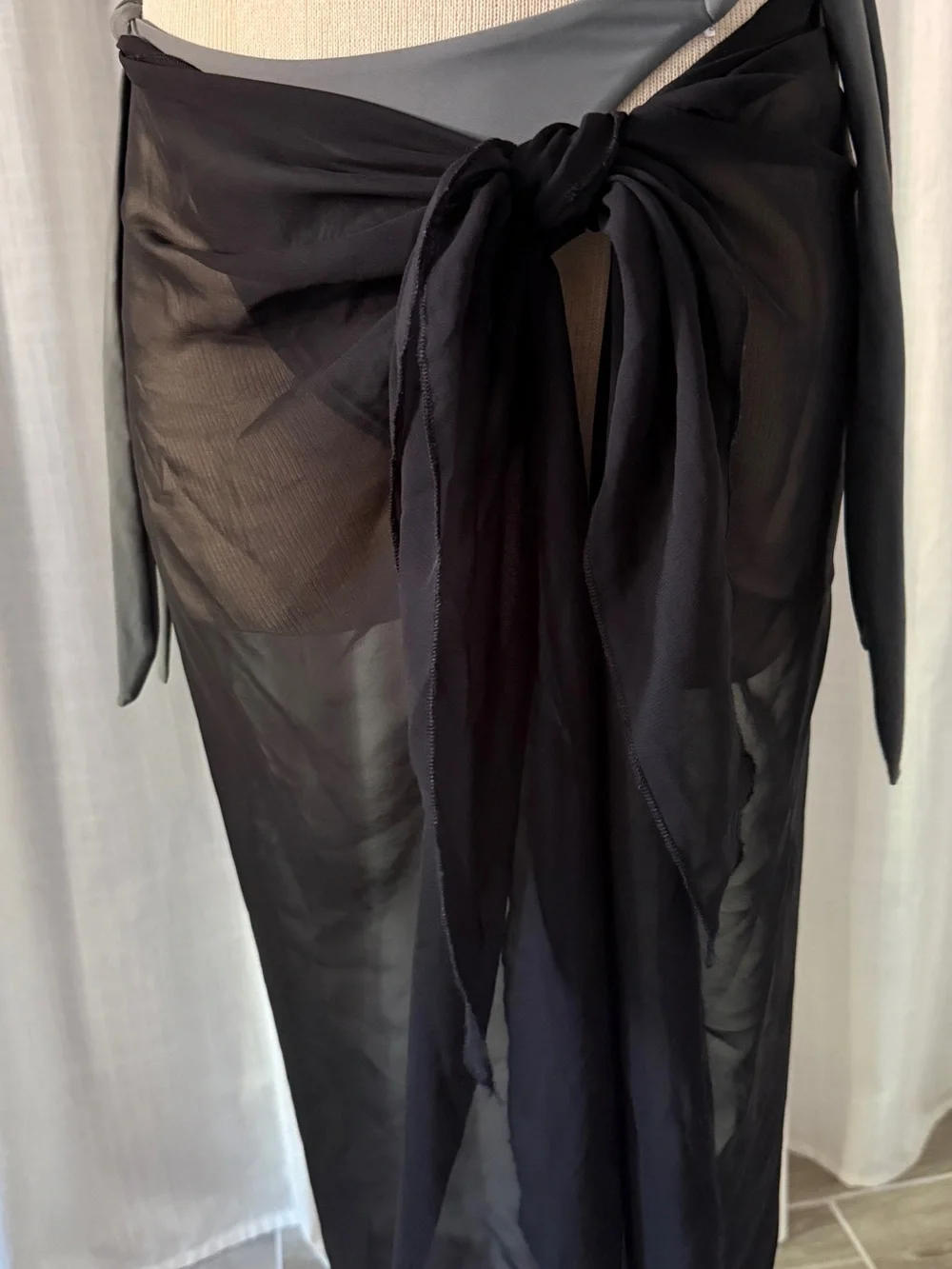 Women's Black Sheer Side-Tie Swim Sarong